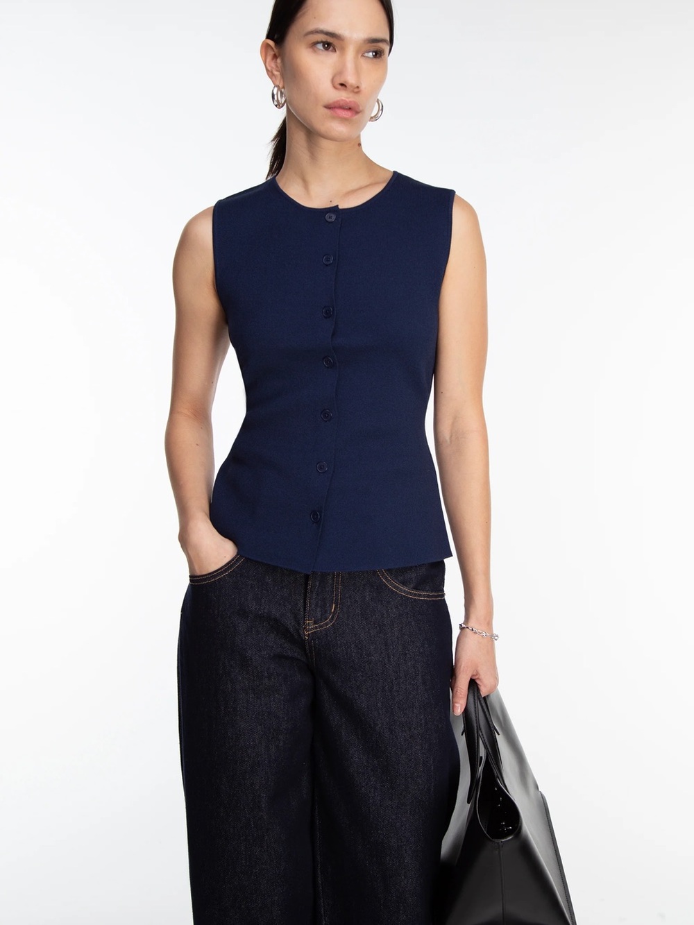 OAK + FORT Navy Button-Front Sleeveless Knit Tank